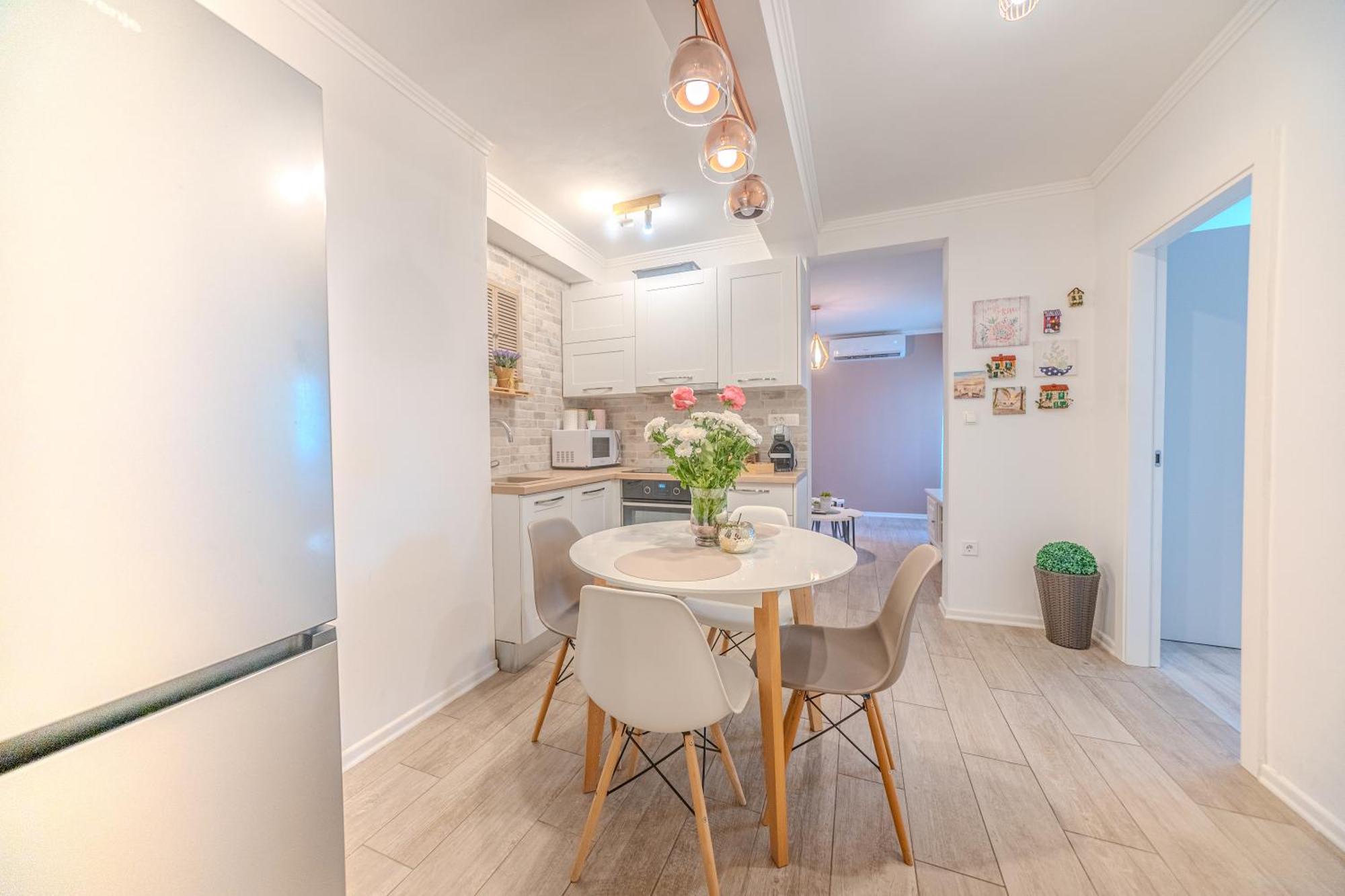 Split Apartment M&T Bagian luar foto
