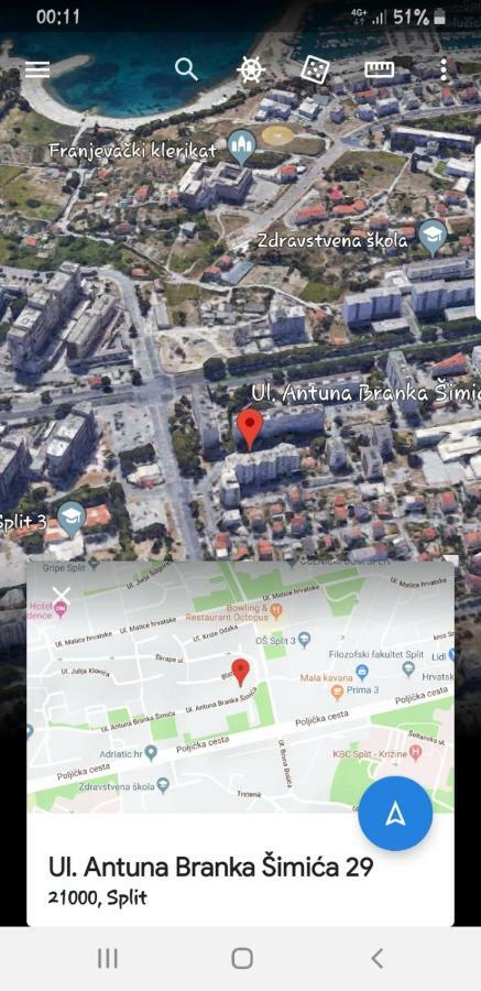 Split Apartment M&T Bagian luar foto